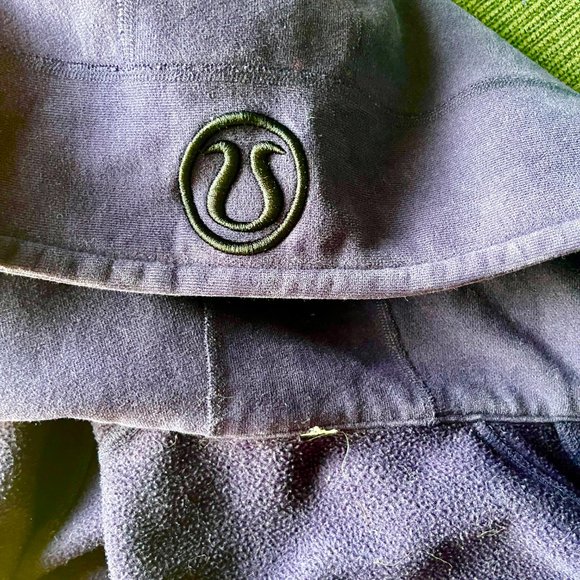 LULULEMON Scuba Hoodie size 6 - Picture 6 of 6